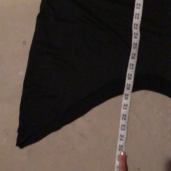 Short Black Dress size Large - Picture 7 of 7